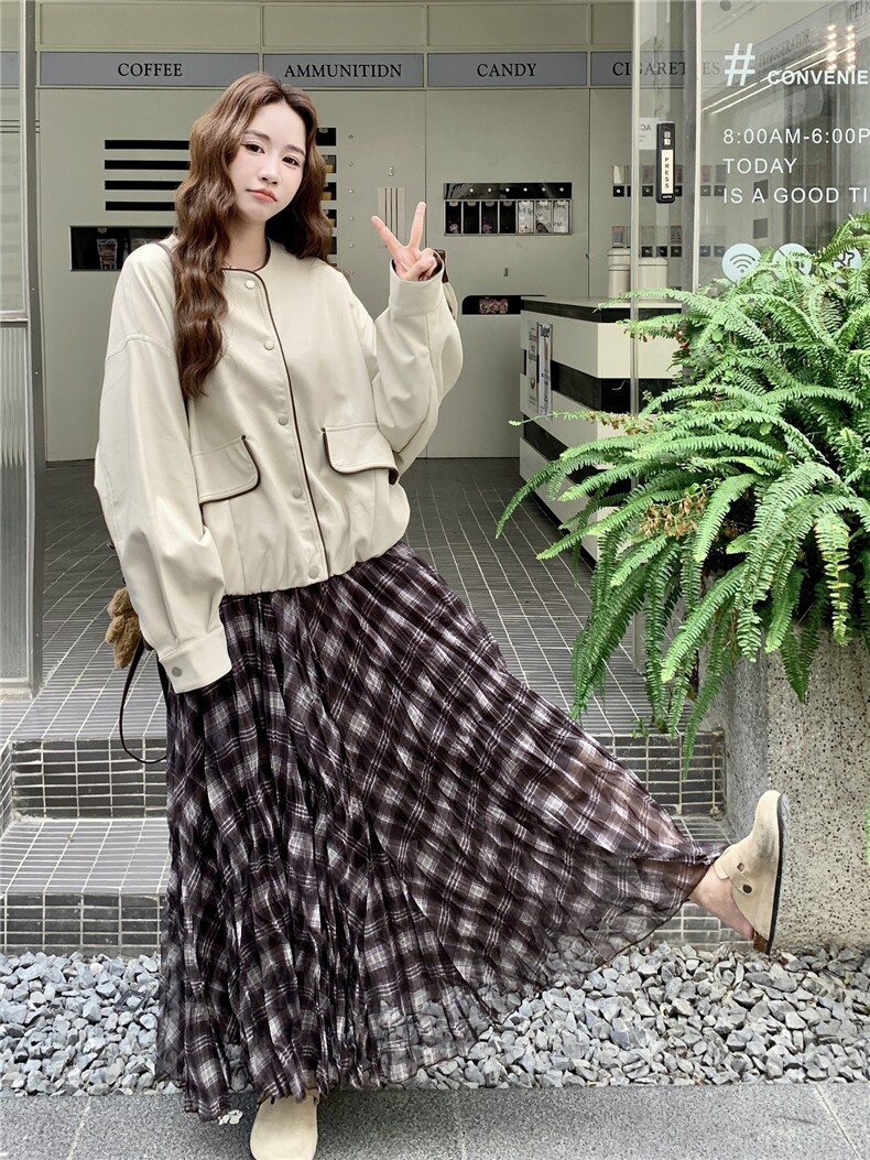 2025年秋季皮衣新款圆领RF2C290-6870#-P175-K265,女装皮衣,蝶眷