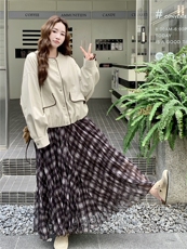 2025年秋季皮衣新款圆领RF2C290-6870#-P175-K265，女装皮衣，蝶眷