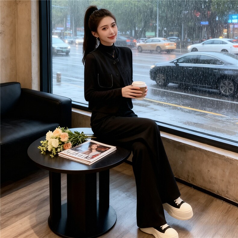 高端时尚套装女秋显瘦短款马甲外套内搭深灰打底衫阔腿长裤三件套,女装套装/套裙,江南