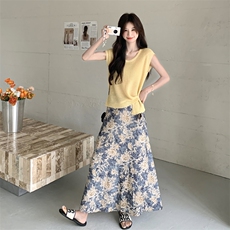 法式浪漫度假风针织衫碎花半身裙套装女两件套6258P145K208，女装套装/套裙，2C166