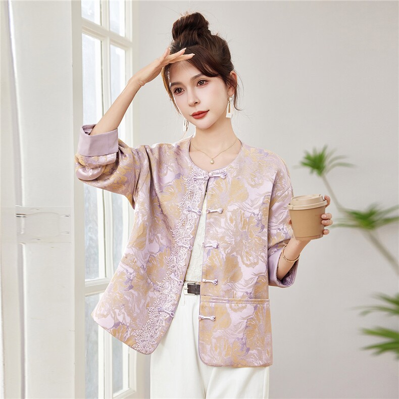 现货2026年春季中式新款时尚简约短外套款号62316，女装短外套，靓衣阁