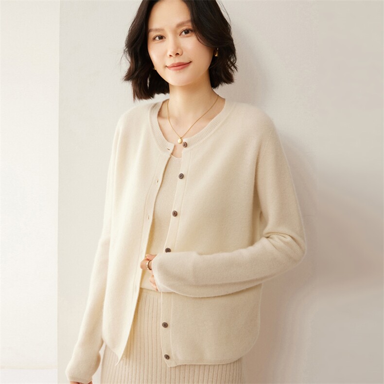 时尚百搭女士开衫优雅显瘦长袖针织衫舒适保暖秋冬季必备单品,女装羊绒衫,昭美羊绒