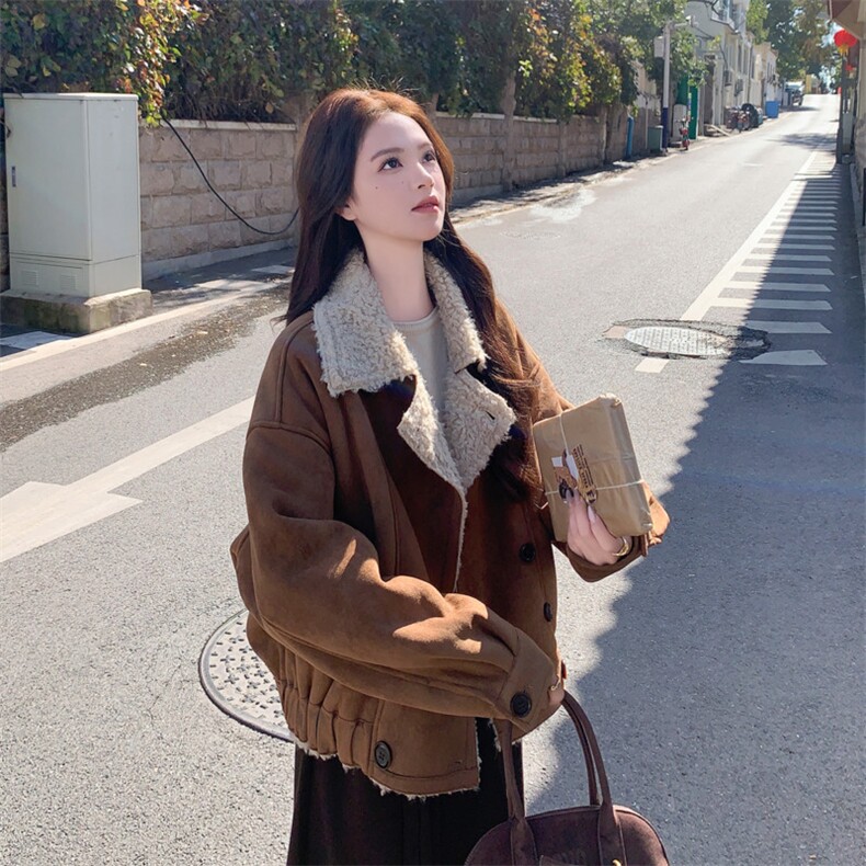 新品皮毛一体羊羔毛外套A926-P185-K278,女装皮草,2C025