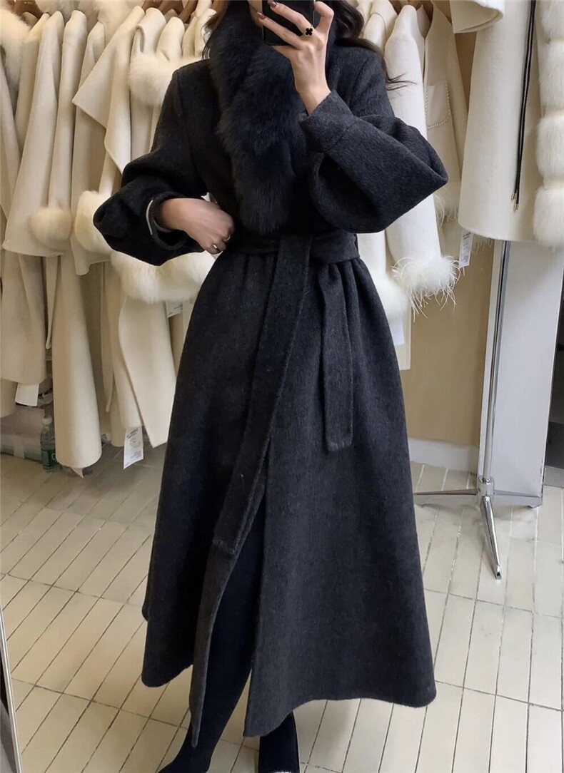 原价769.99!【依嘟】狐狸毛围脖领冬季韩版高级感收腰气,女装双面呢大衣,依嘟服饰