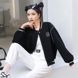 2025年春秋季新款简洁大方时尚设计感拼接网红小香风百搭外套女图片