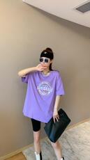 夏季新款前面印花T，女装，萱伊惠紫