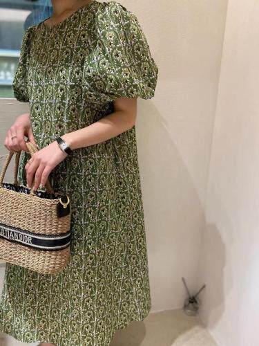 【现货】夏季新款欧货同步碎花连衣裙，女装连衣裙，1+9