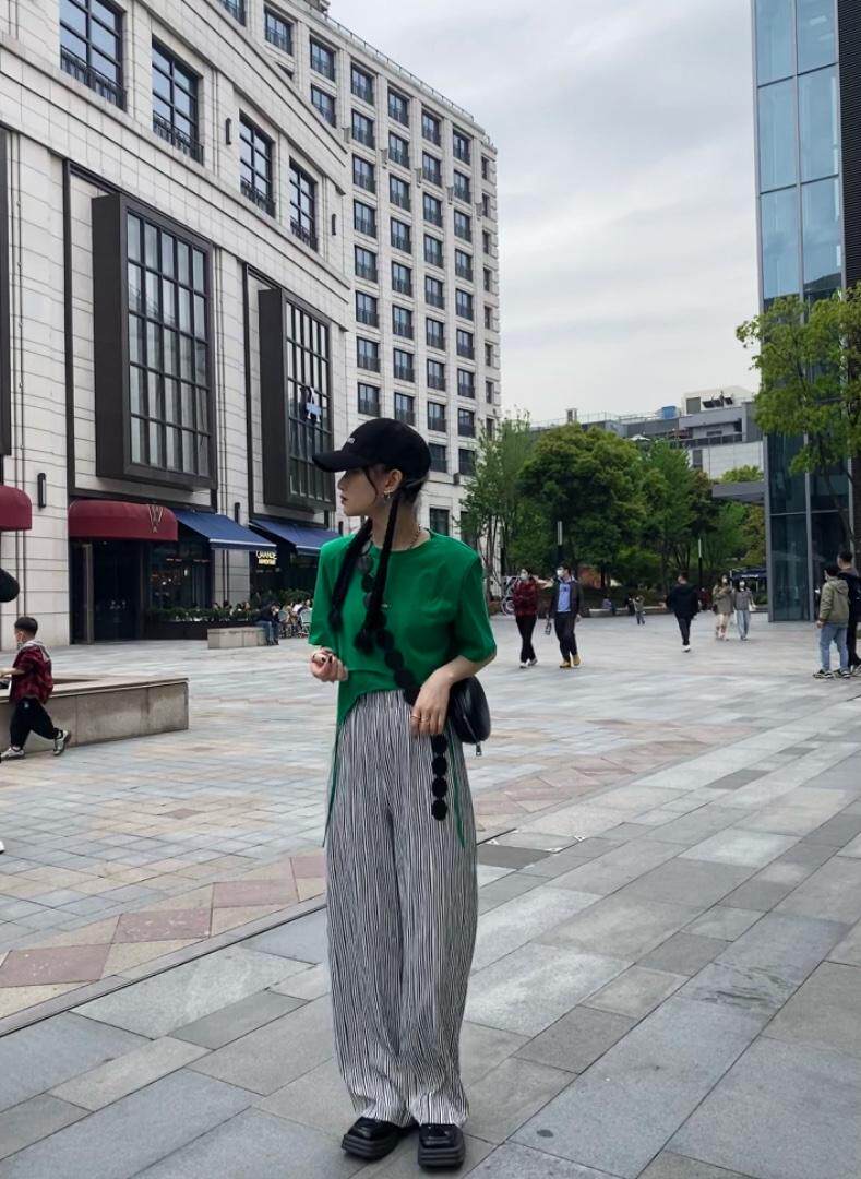 Alissa Lin ALISSALIN142216