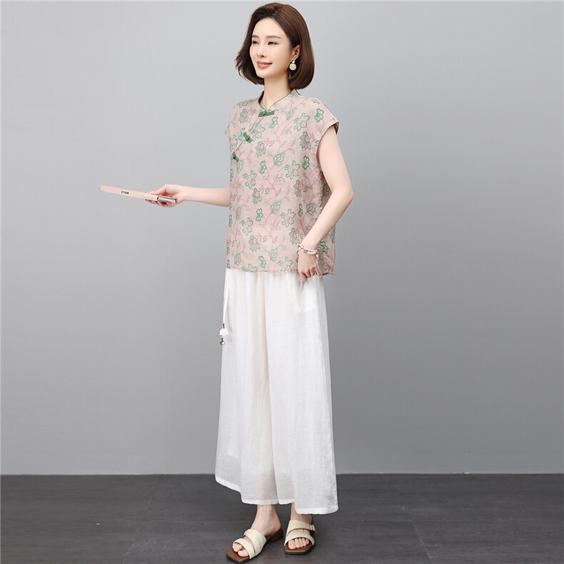 时尚夏季薄款2026新款苎麻大方得体低圆领刺绣优雅范上衣,女装套装/套裙,江忆布依