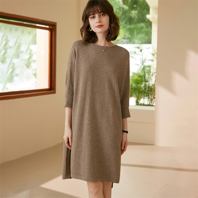 2025春秋新款羊绒衫女100纯山羊绒七分袖一字领时尚侧开叉针织衫，女装连衣裙，绒歆坊