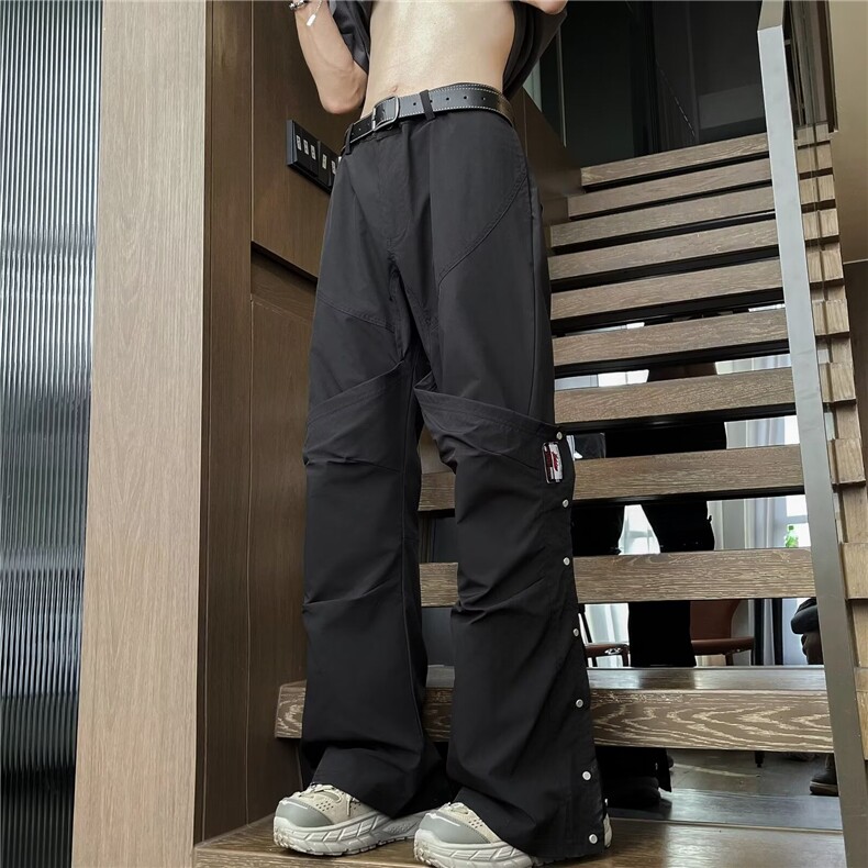 美式高街侧面纽扣设计宽松工装裤男小众设计感潮牌高级感休闲长裤图片