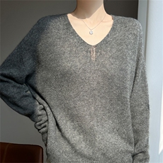2025年秋季新款一线落肩针织圆领女士上衣时尚休闲通勤百搭，女装针织衫/毛衣，多娇羊绒