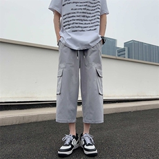 浅灰色