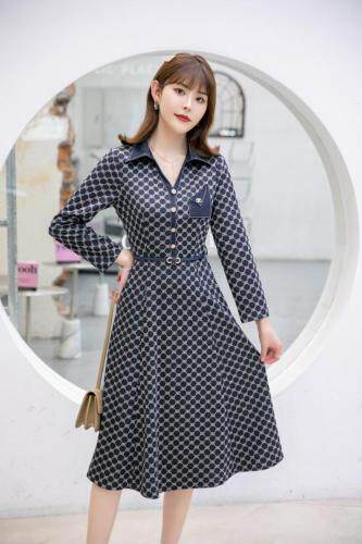 2021秋季新款牛仔连衣裙，女装连衣裙，衣佳佰分