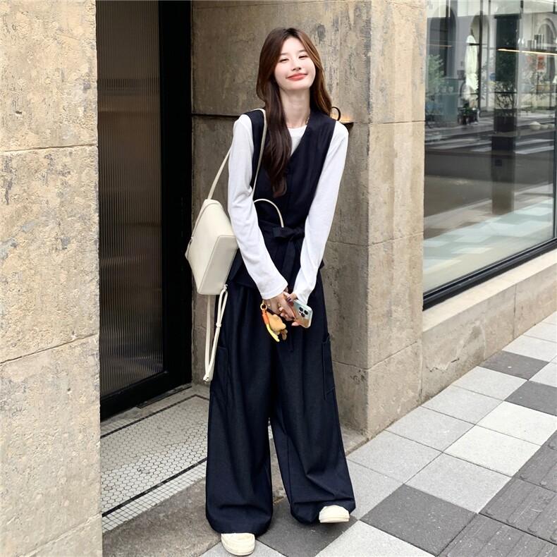 韩系通勤风套装女2025秋季新款洋气减龄马甲T恤百搭阔腿裤三件套,女装套装/套裙,维壹