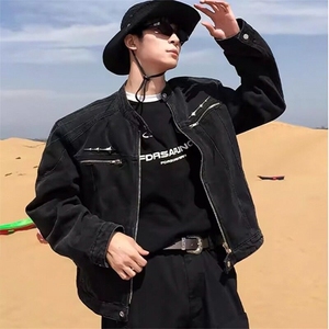秋季新款男女款高级感复古水洗垫肩牛仔外套金属设计立领短款夹克图片
