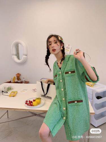 绿色粗纺中长连衣裙，女装连衣裙，YOUER DENG