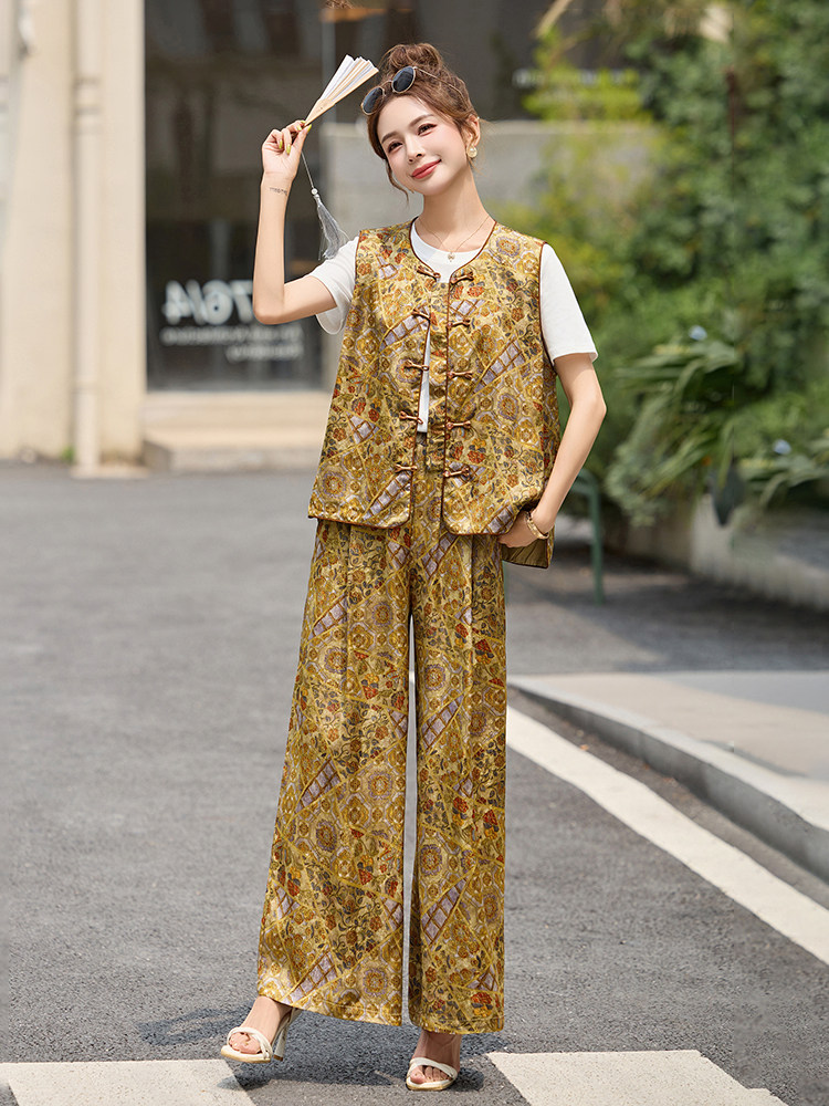 新中式国风洋气套装女2025夏季复古气质盘扣马甲T恤阔腿裤三件套,女装套装/套裙,布芭啦