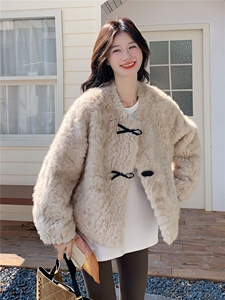 杏色高级感小香风毛毛外套女2025冬季新款温柔氛围感皮毛一体外套图片