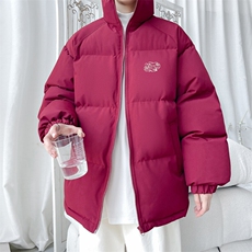 酒红色