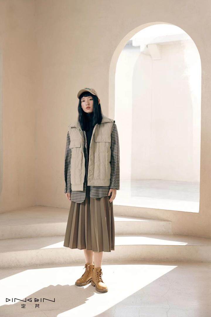 羽绒马甲，女装马甲，DINGOIN 定芹