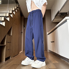 藏青色