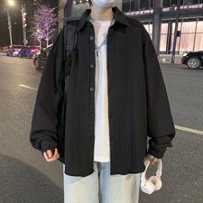 黑色