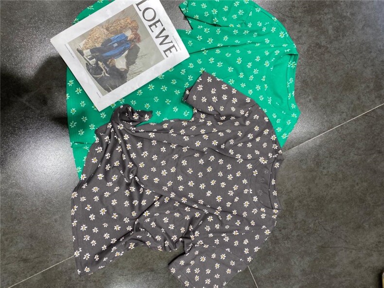 夏季新款山茶花短袖，其它，月光水岸