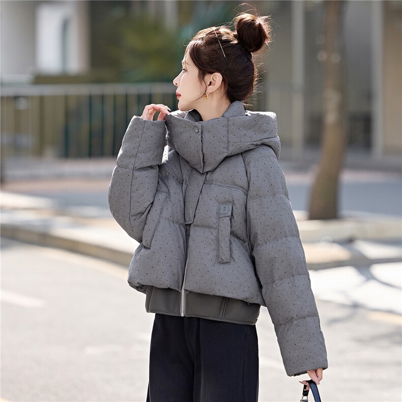 韩版高端白鸭绒连帽重工水钻休闲短款羽绒服外套女冬季2026新款潮,女装羽绒服,意芙