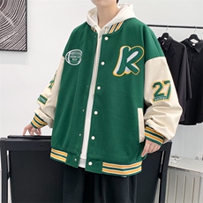 深绿色