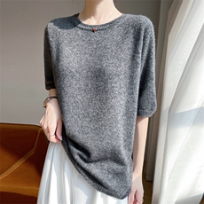 2025年秋季不连帽常规夏季时尚百搭通勤短袖，女装T恤，多娇羊绒