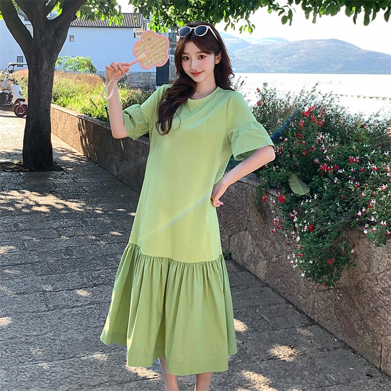 2025夏季新款牛油果绿超好看T恤裙女法式撞色拼接裙摆设计感长裙,女装连衣裙,浙宝276（原081）