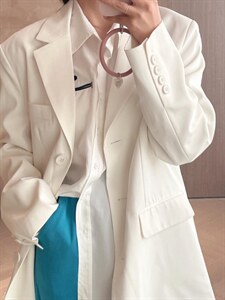 22C03#彩色腰带西装外套图片