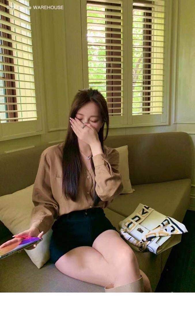 V领小衫，其它，萌蔻