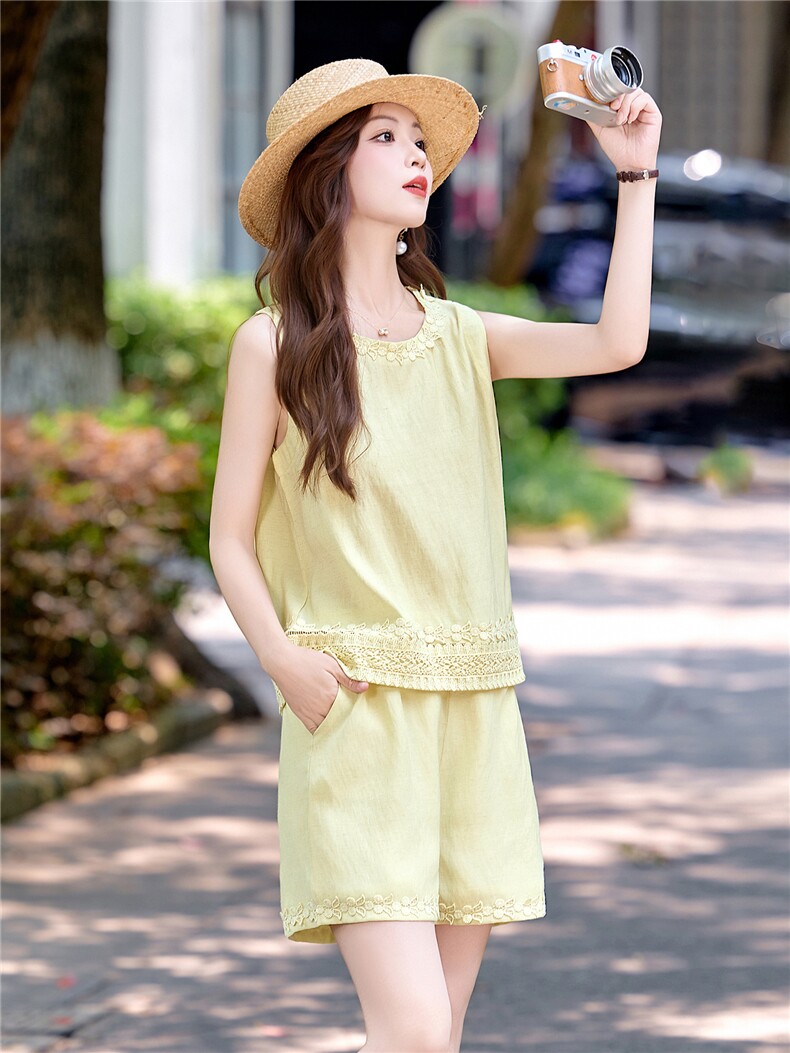 亚麻套装女2025夏新款巨好看的休闲减龄老钱风无袖短裤穿搭两件套,女装套装/套裙,韩美纤衣