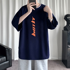 藏青色