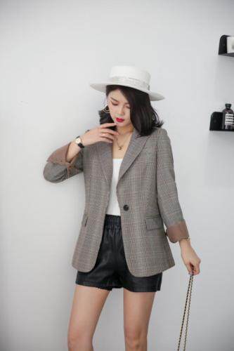 春季新款休闲一粒扣格子小西装，女装西装，名怡