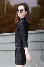 潮流拼接休闲皮衣PU拉链V领纯色2021年秋季气质，女装皮衣，阿菲诺依