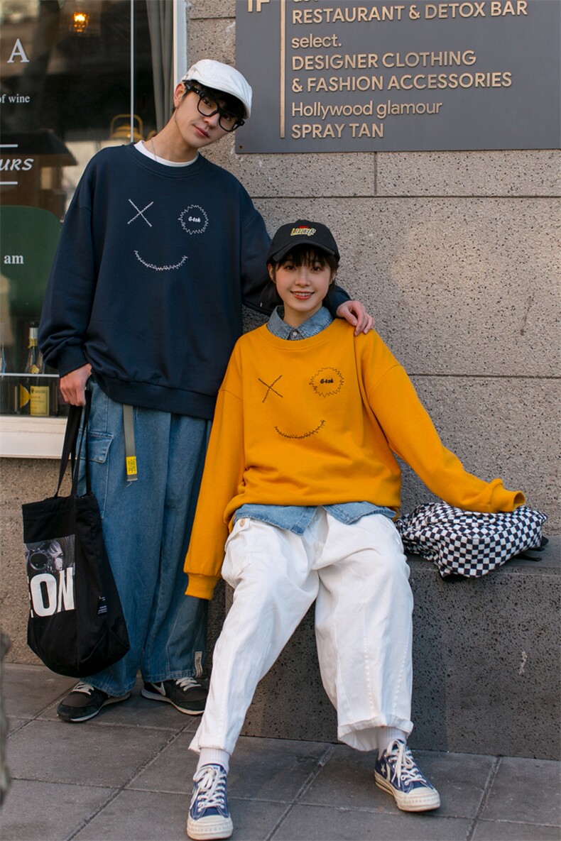 男装类目2021春装新款情侣装笑脸刺绣套头卫衣宽松班服潮D67,男装卫衣,电商A335-1（原A458）
