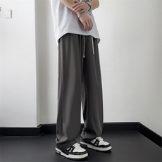 灰色