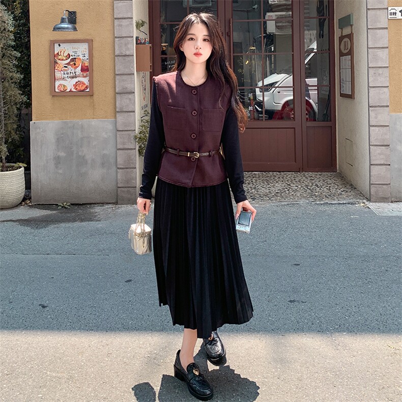 法式复古气质百褶连衣裙套装女2025春秋季新款显瘦洋气马甲两件套,女装套装/套裙,韩蜜菓