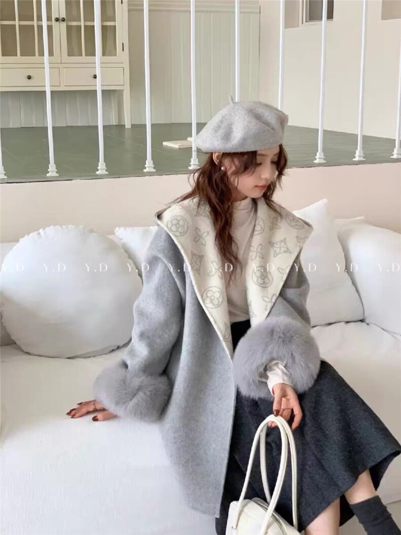 25131-38小个子中长款真袖毛双面羊毛大衣女连帽浴袍系带，女装双面呢大衣，依嘟服饰