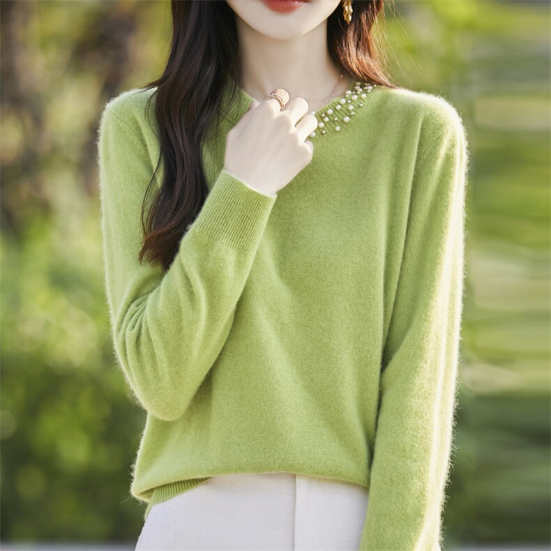 2025年秋季时尚百搭通勤简约休闲翻领套头，女装针织衫/毛衣，大美人包芯纱店
