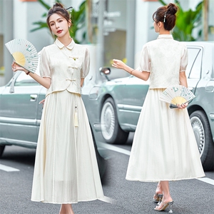 今年流行套装裙2026夏季新款高级感气质新中式绣花盘扣半身裙套装，女装套装/套裙，米雪儿
