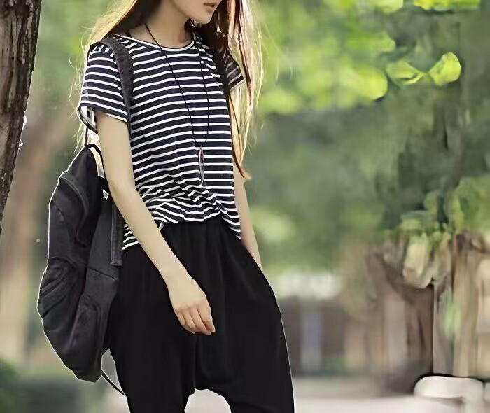 2025新款女士夏季简约百搭时尚舒适圆领条纹短袖,女装T恤,斯尔特羊绒