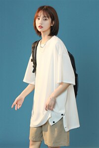 T3053/P25短袖中性风潮宽松开衩体恤打底衫夏季半袖T恤男简约上衣，女装T恤，电商A141