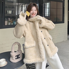 晕染黄色皮毛一体羊羔毛外套女秋冬小个子独特超好看加厚棉服流行，女装皮草，2C110