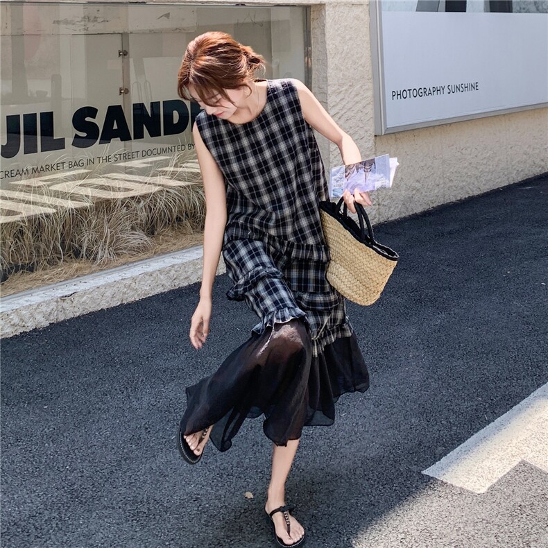 减龄格子木耳边格子黑色无袖背心连衣裙女夏2025新款长裙韩系别致,女装连衣裙,2C277