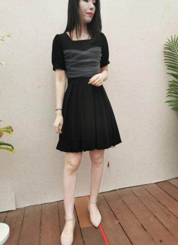 （现货）连衣裙，女装连衣裙，伊娜蕾尔