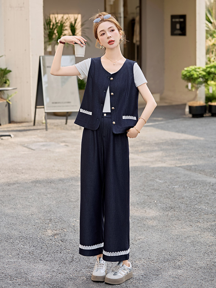 2025夏装新款洋气百搭无袖马甲上衣蕾丝花边直筒阔腿裤牛仔两件套,女装套装/套裙,衣之秀